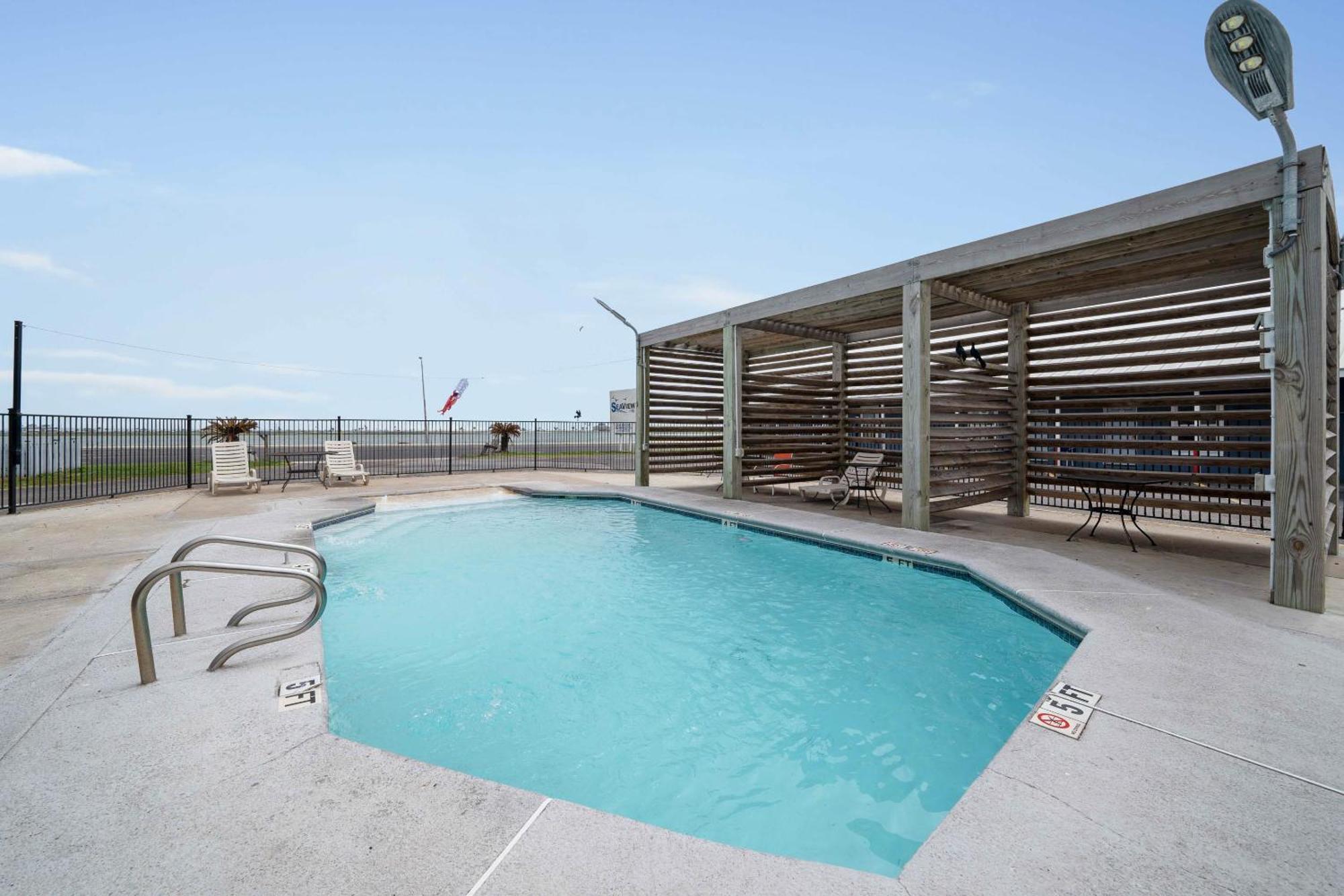 Oyo Hotel Rockport- Bay View Exterior photo